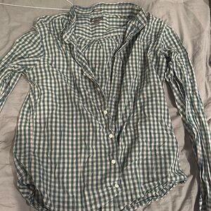 Classic fit Eddie Bauer Plaid Shirt